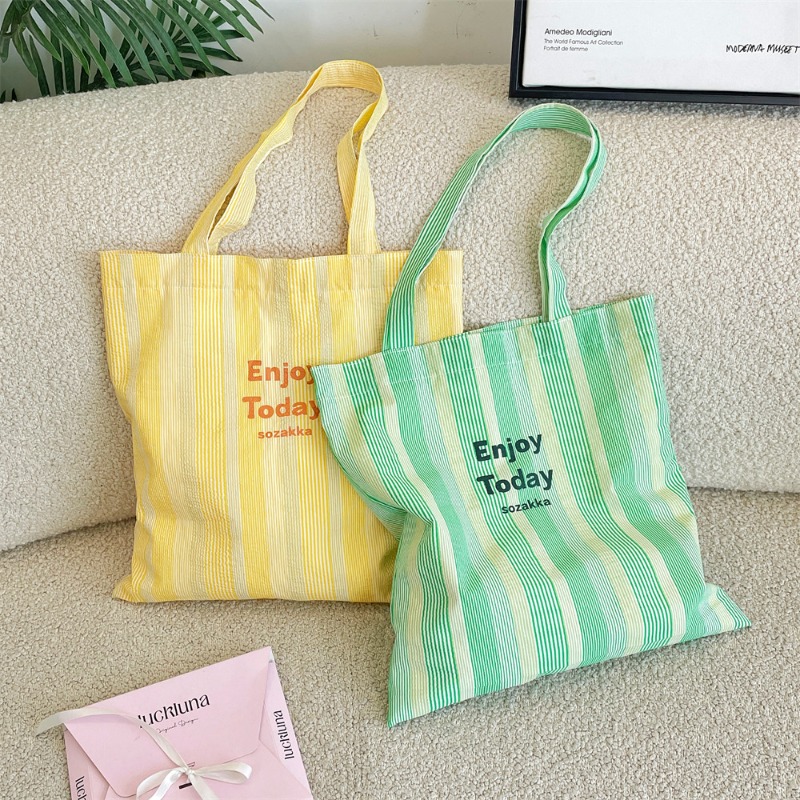 Tote Bag Canvas Print - กระเป๋าผ้าแคนวาสลายทางสีเหลืองมะนาว 1 ชิ้น รุ่น 6552 พิมพ์ลายตัวอักษร