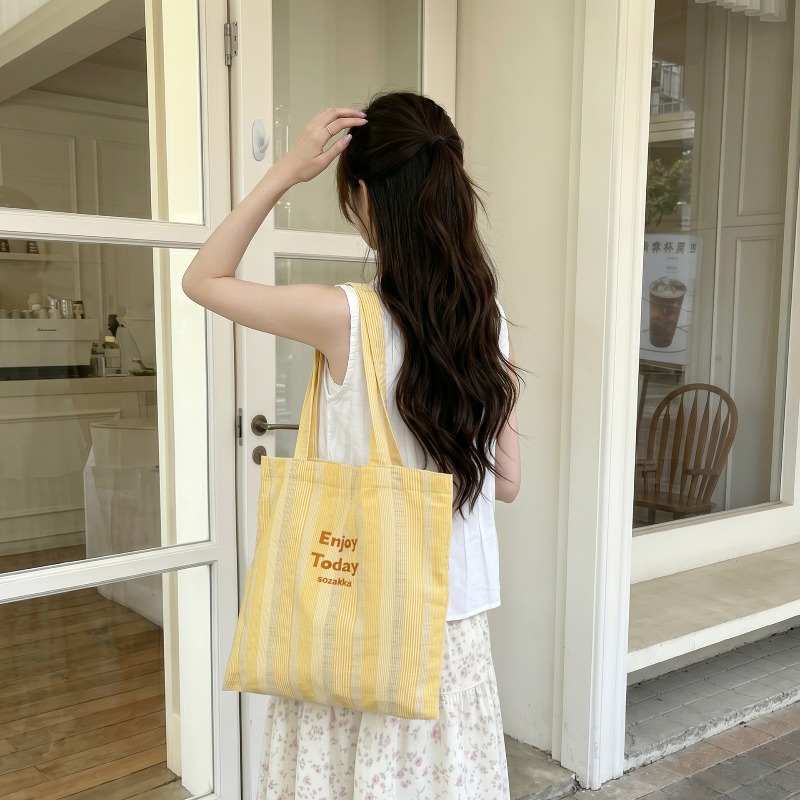กระเป๋าผ้าแคนวาสลายทางสีเหลือง - Tote Bag Canvas Print บทวิจารณ์และราคา