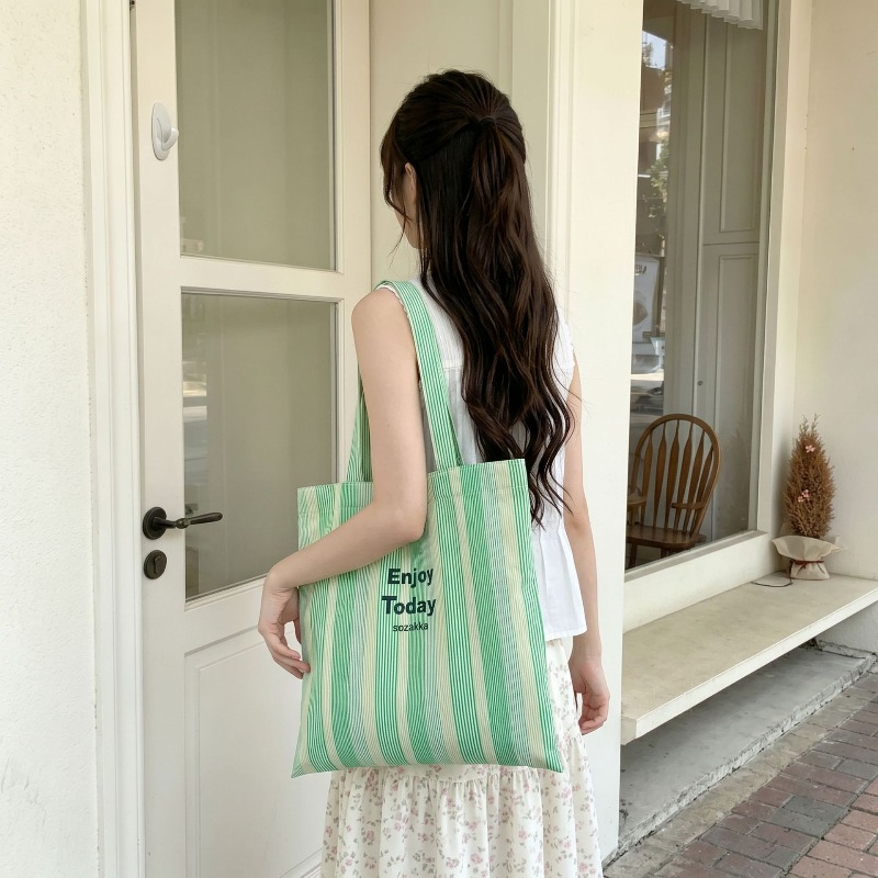 กระเป๋าผ้าแคนวาสลายทางสีเหลือง - Tote Bag Canvas Print บทวิจารณ์และราคา