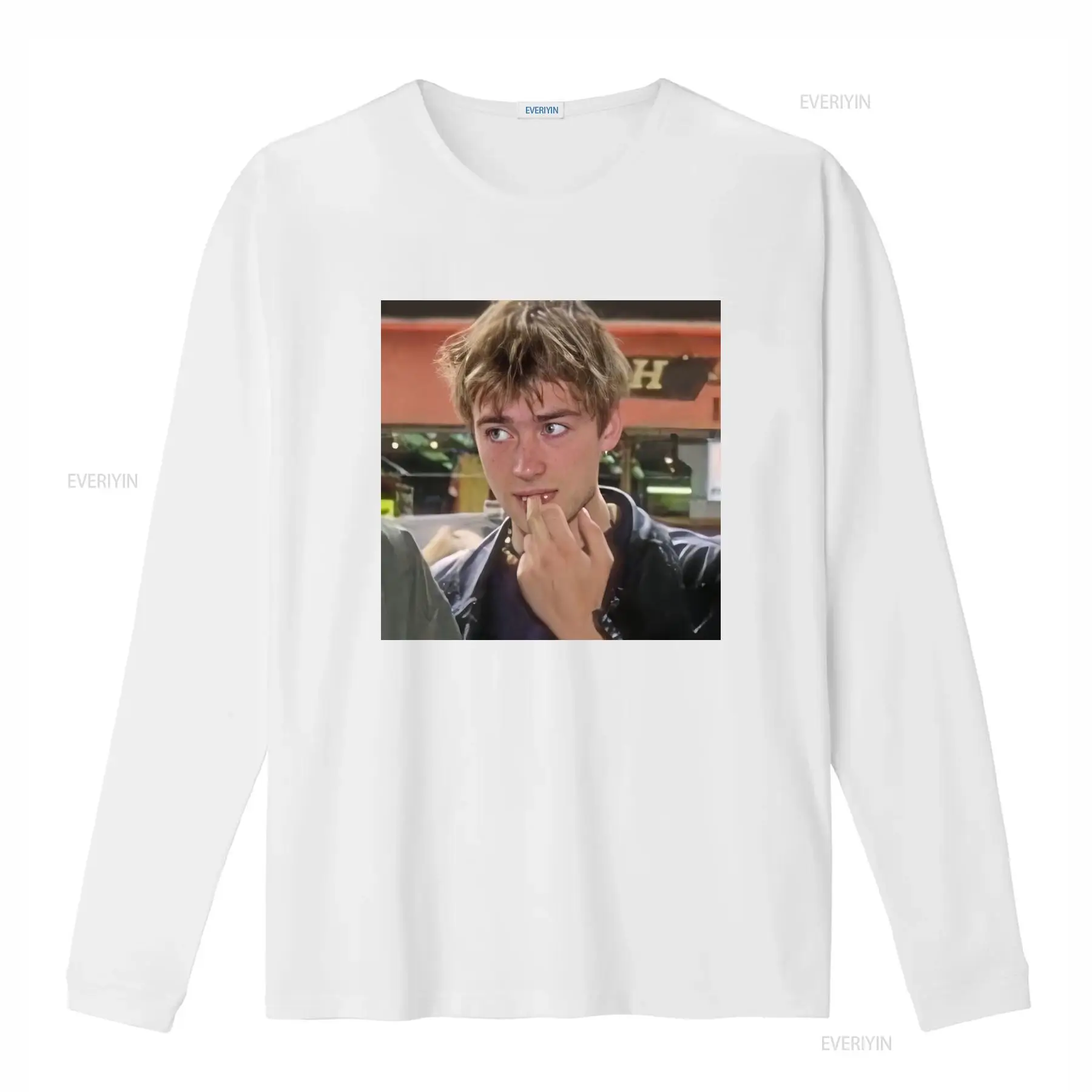 เสื้อยืดพิมพ์ลาย Damon Albarn  - Street Fashion Magazine บทวิจารณ์และราคา