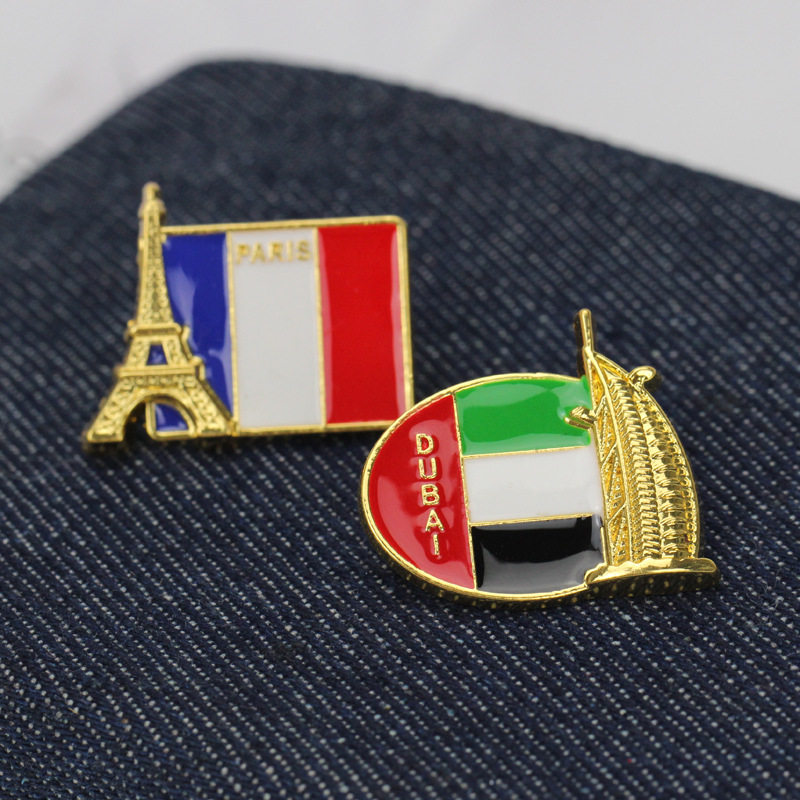 เข็มกลัดรูปธงชาติปารีสของฝรั่ง - Street Fashion In Paris บทวิจารณ์และราคา