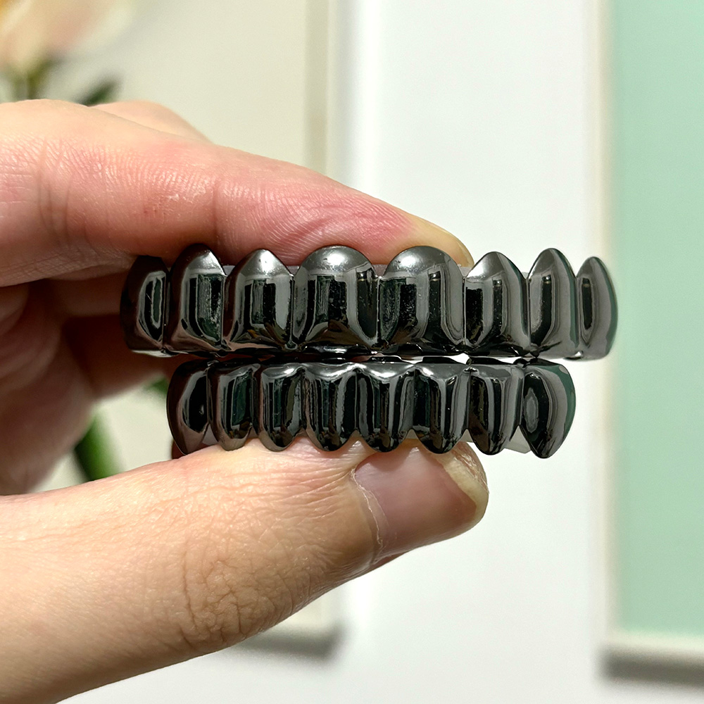 YOUNGX ชุดฟันปลอมสีดำเงาแบบเต็ - Street Fashion Jewelry บทวิจารณ์และราคา